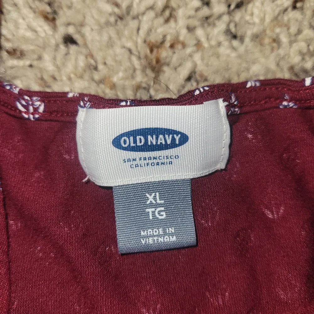 Old Navy Sleeveless Top Women's Sz XL - Picture 4 of 9